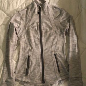Lululemon women’s jacket